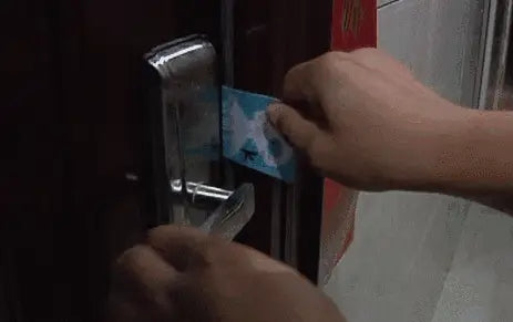 How to make a lock picking tool using a mineral water bottle
